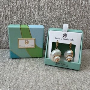 NEW House of Harlow 1960 Gold and White Conch Shell Earrings
